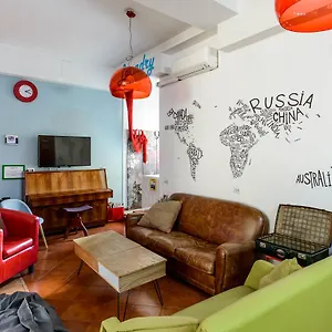  Auberge de jeunesse Of The Sun