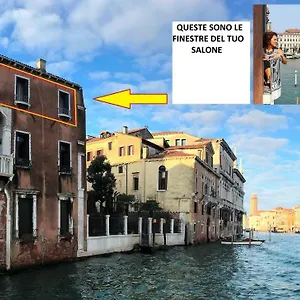 https://venice-suite-canal-grande.hotelinveneto.com